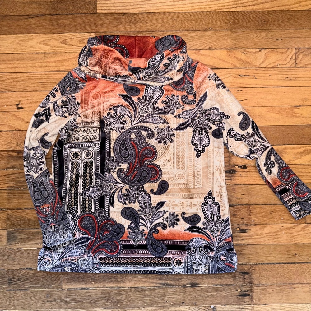 Leo & Nicole Cowl Neck Top Women PM Orange Paisley Print Excellent Long Sleeve